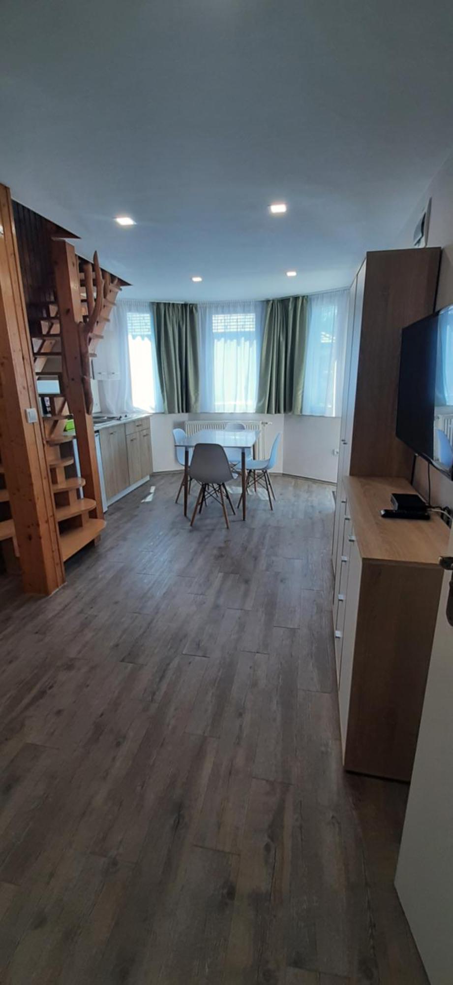 Ancsi Apartmanhaz Balatonlelle Eksteriør billede