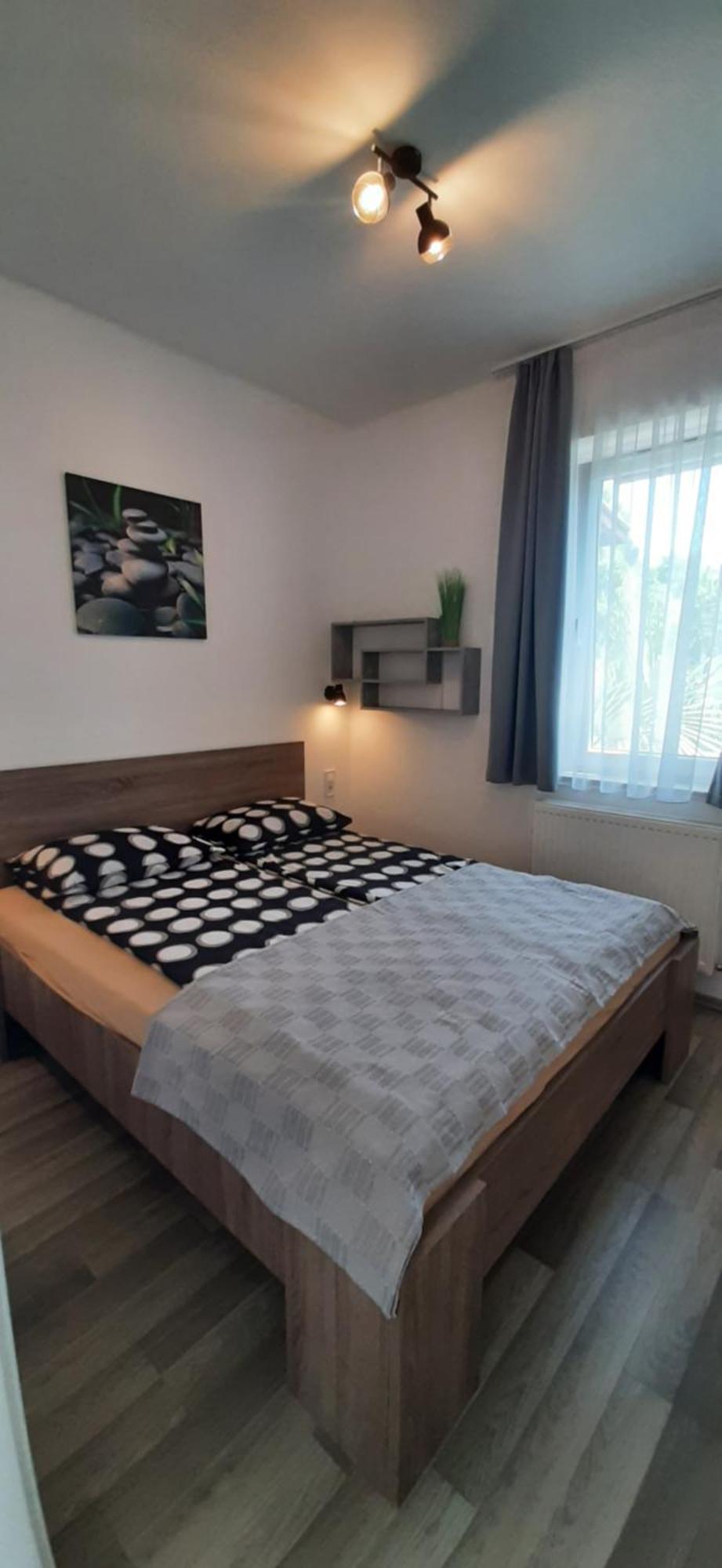 Ancsi Apartmanhaz Balatonlelle Eksteriør billede