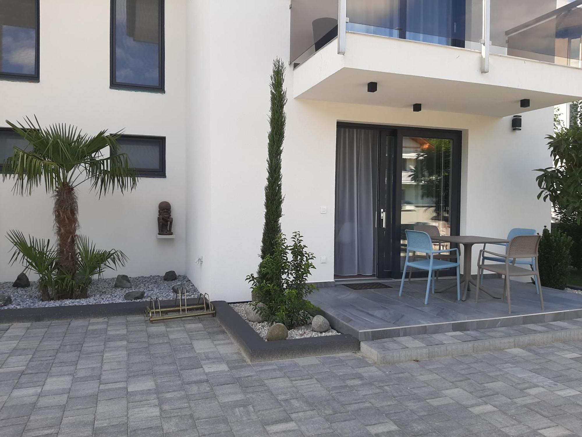 Ancsi Apartmanhaz Balatonlelle Eksteriør billede